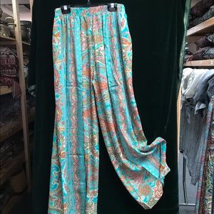 TIENDA HO 404 SNEAK A PEEK PANT